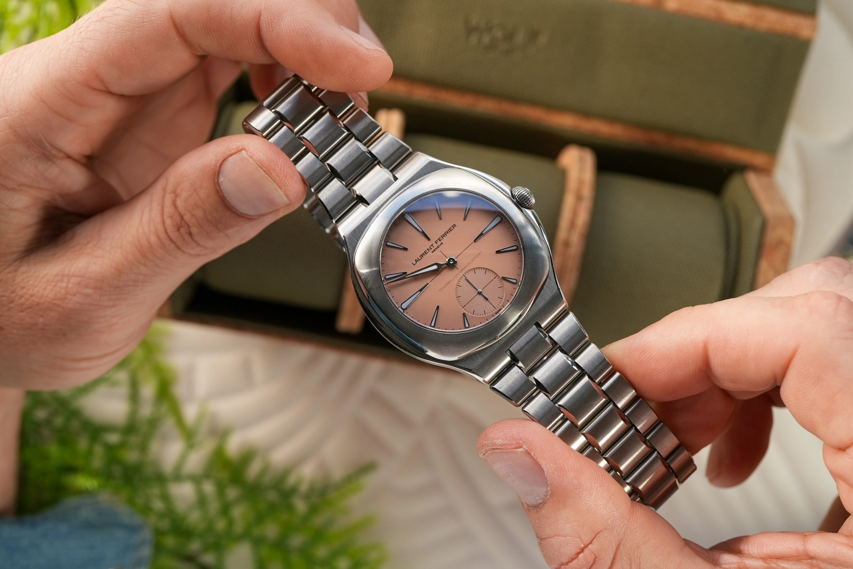 Laurent Ferrier GrandSport Tourb Pursuit